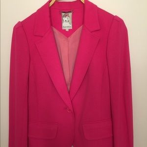 Yoana Baraschi hot pink blazer